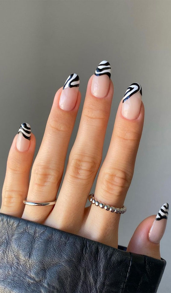 Zebra Decorated Nail