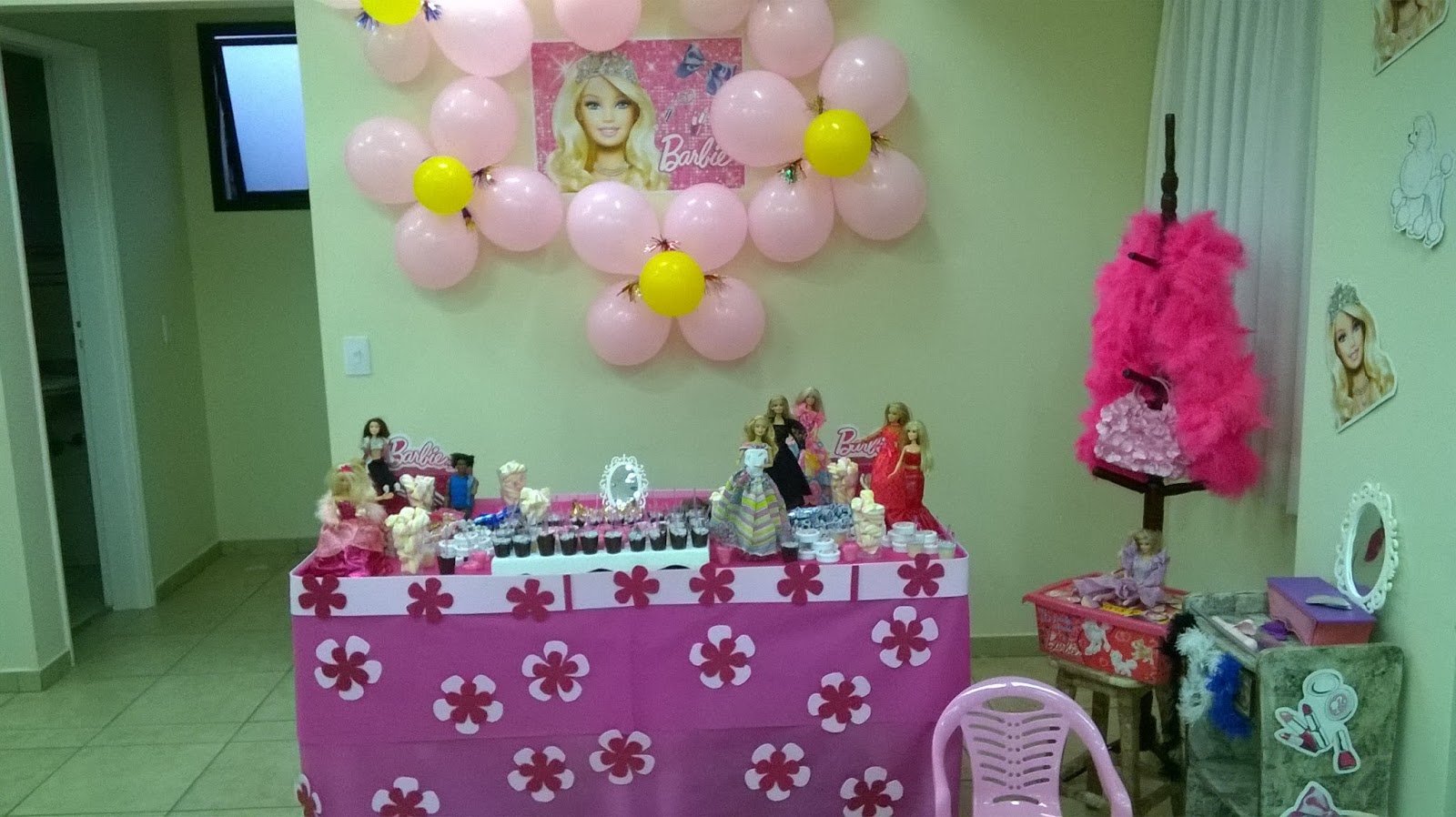 Decoração de festa da barbie