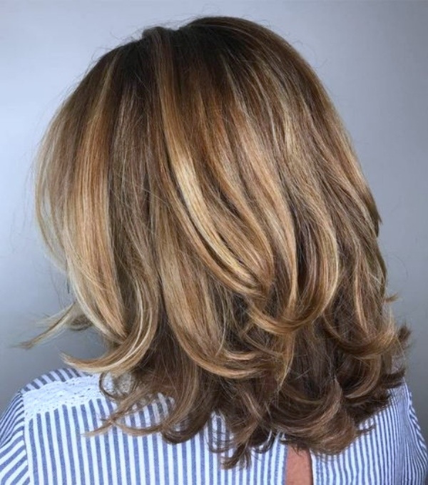 ideias-de-corte-cabelo-medio