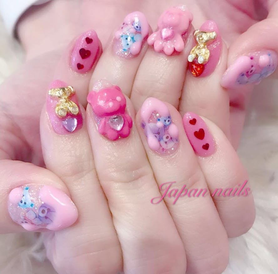 Kawaii Decorated Nails