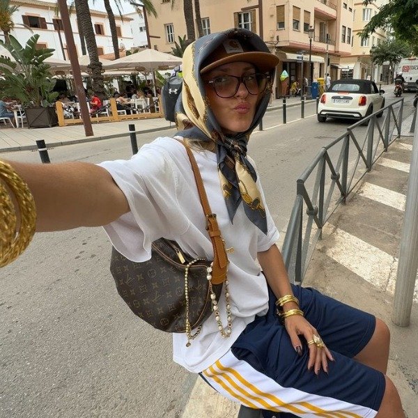 Look feminino com bandana