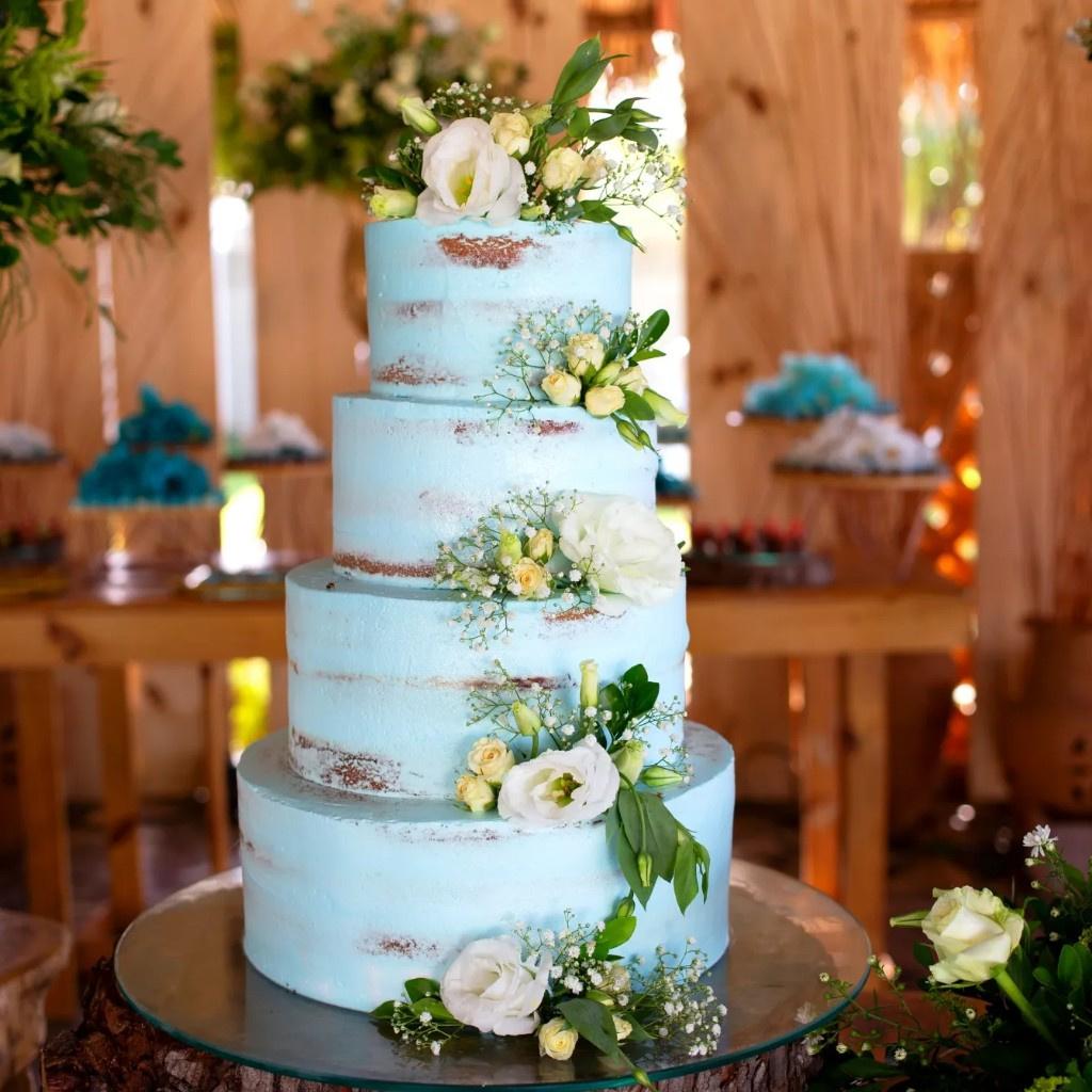 Bolo de Casamento Na Praia