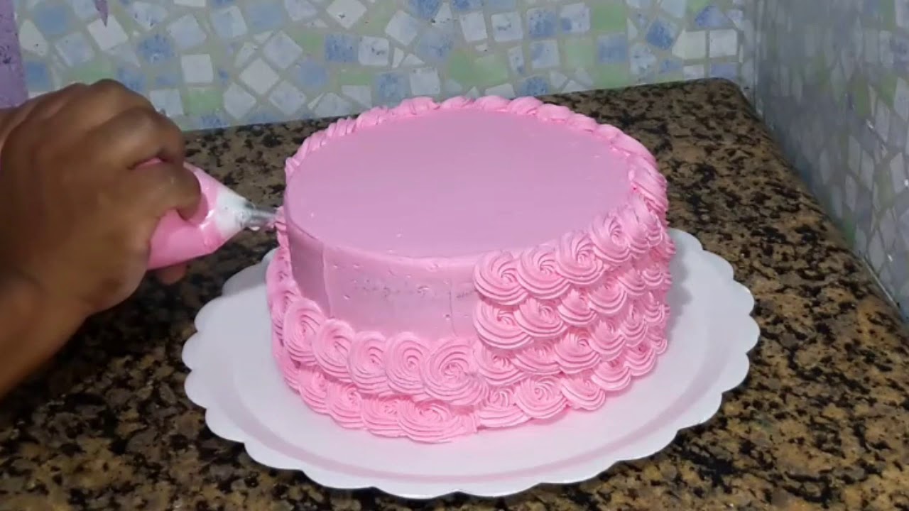 Bolo Decorado Rosa