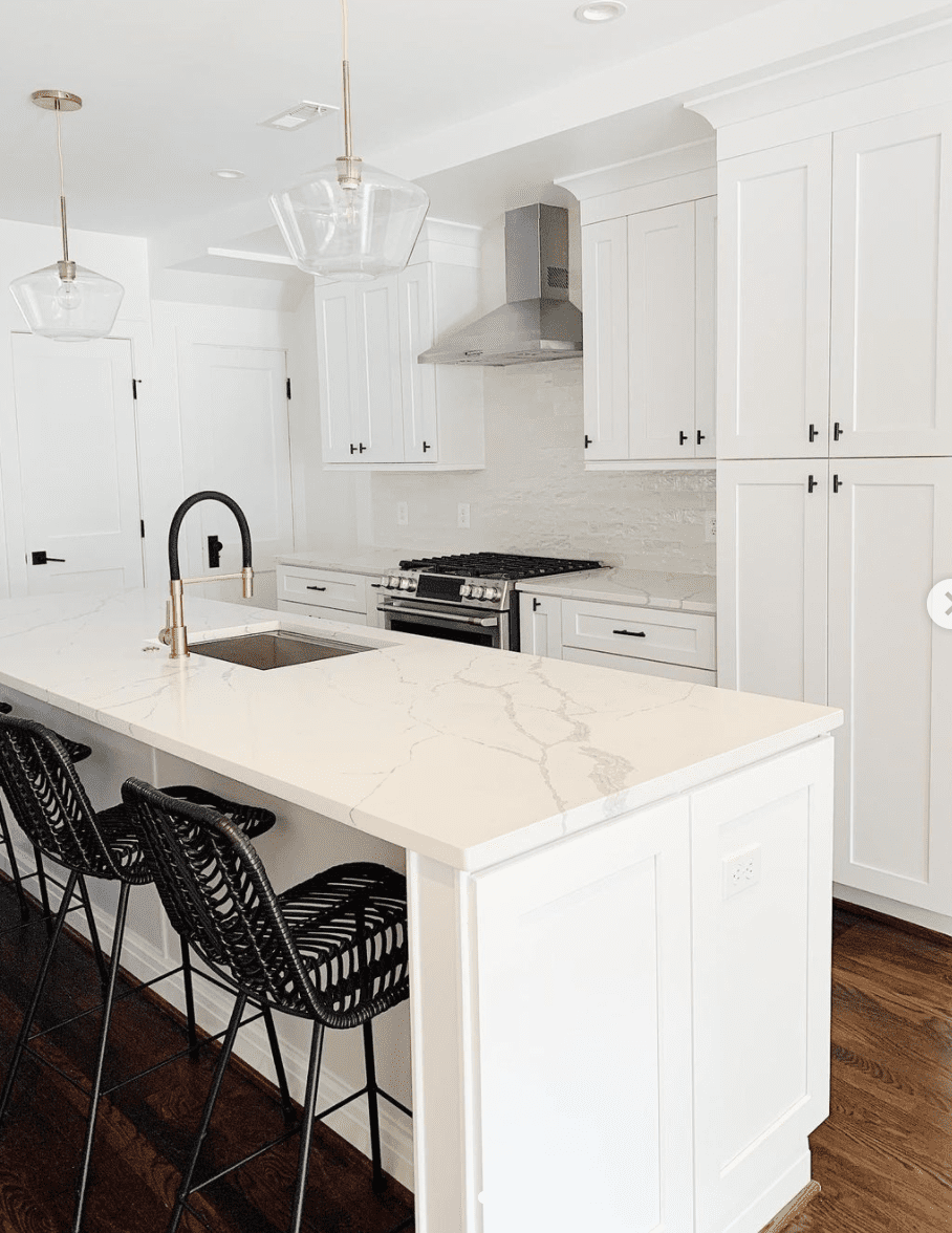 Decoration of White Kitchens