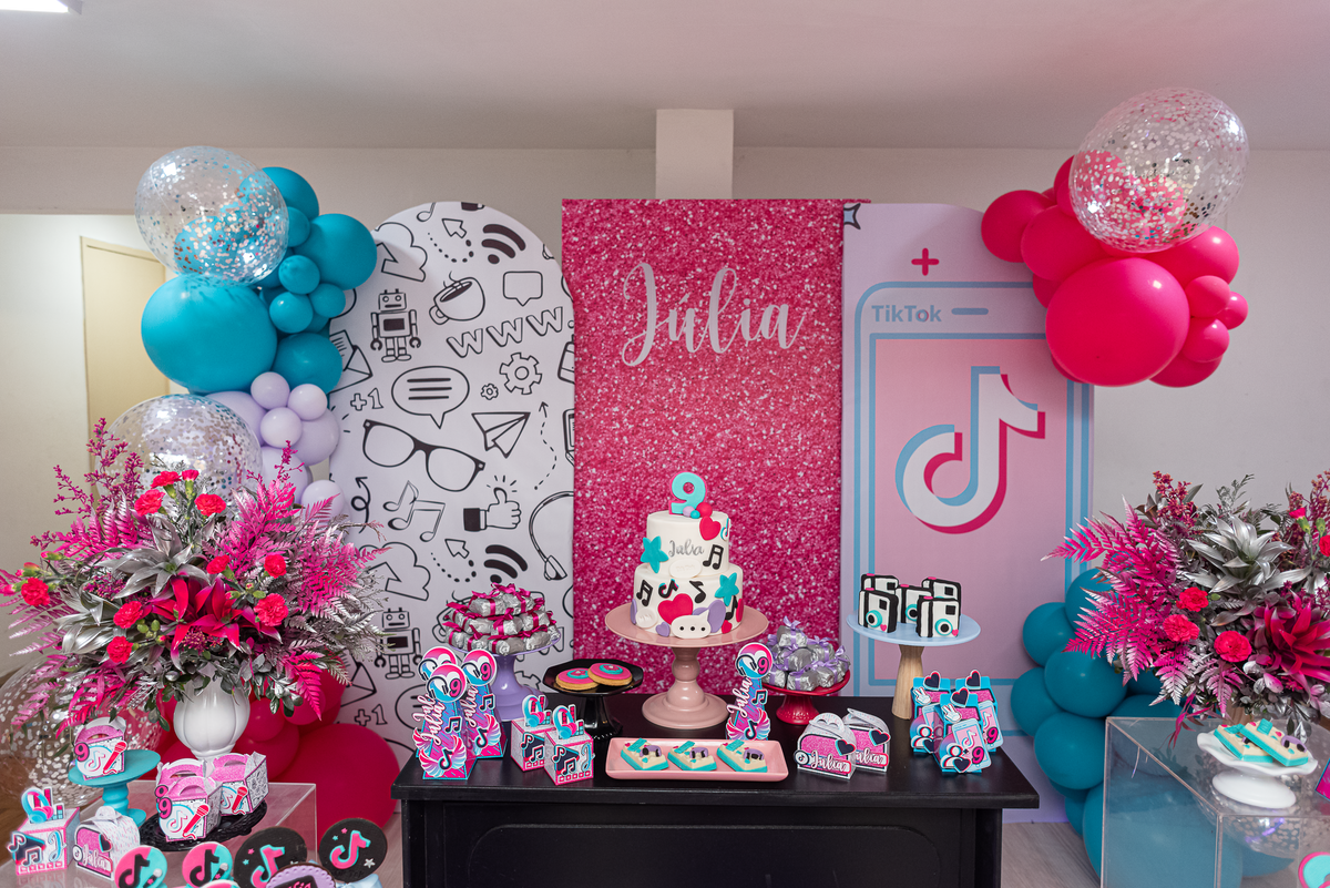 decoracao-de-festa-aniversario-feminino-2