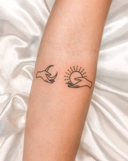 tatuagem-feminina-sol-e-lua