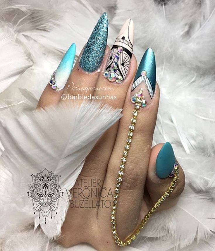 Unha Decorada Stiletto