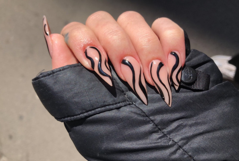 Stiletto Decorated Nail