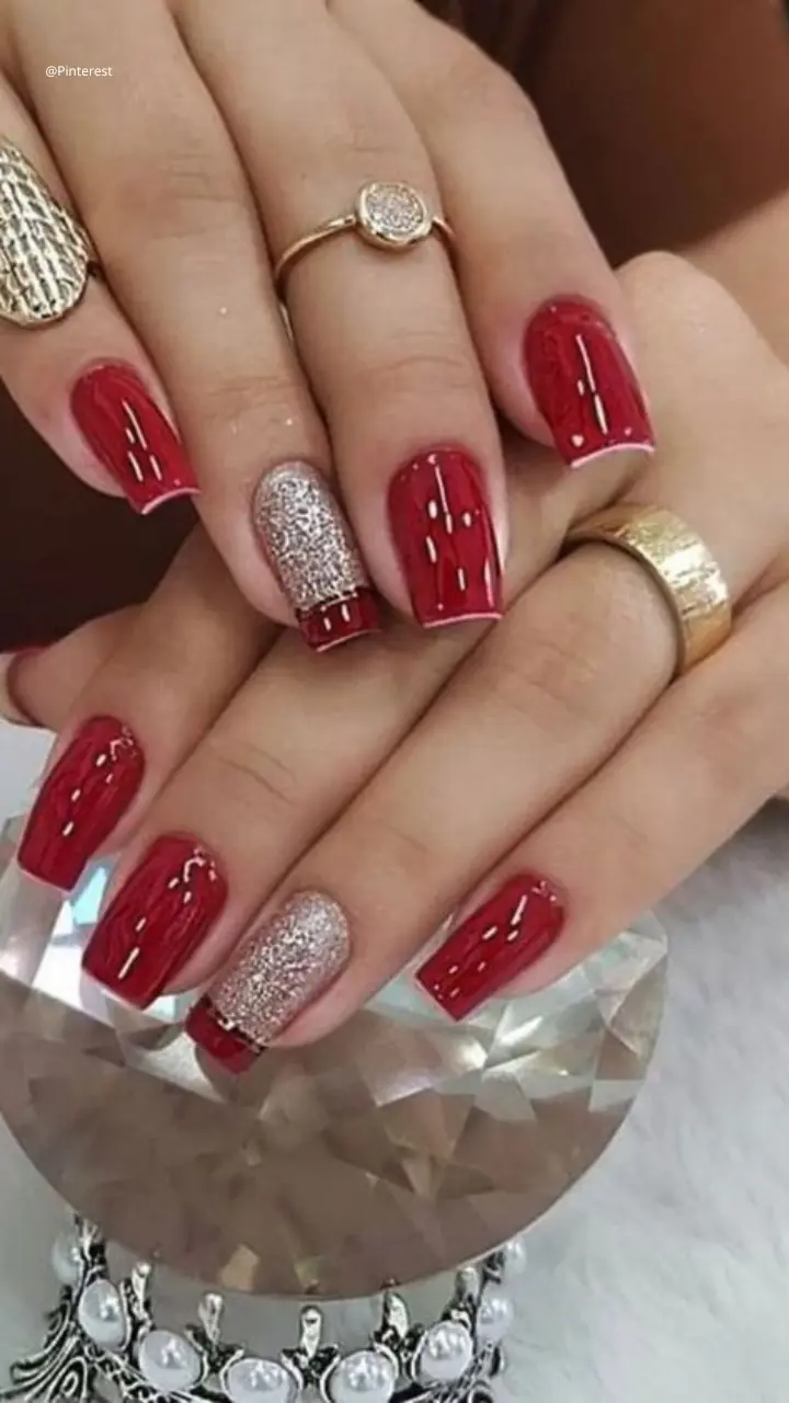 Unha Decorada com Vermelho