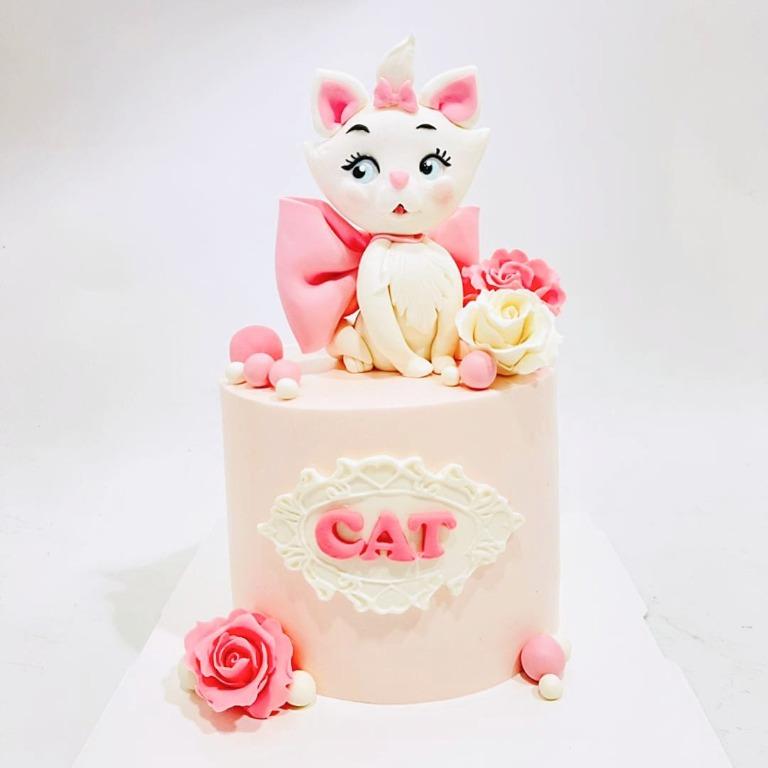 Marie Cat Decorated Cake