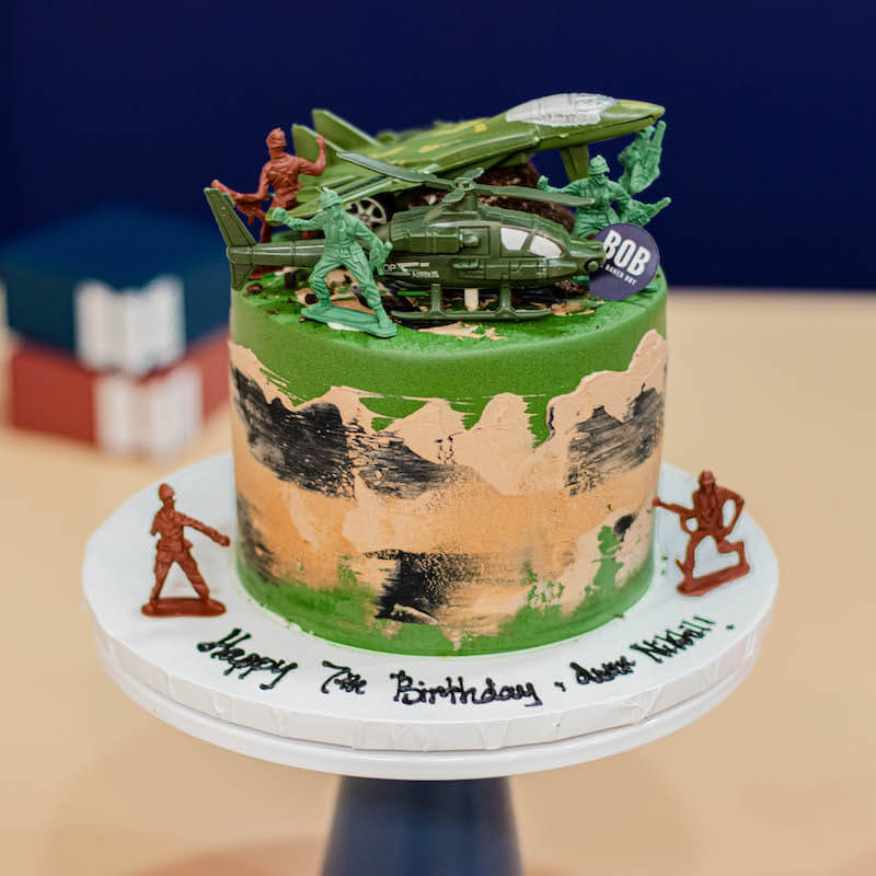 Military decorated cake