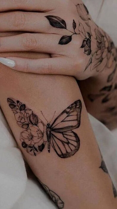 tatuagem-feminina-de-borboleta