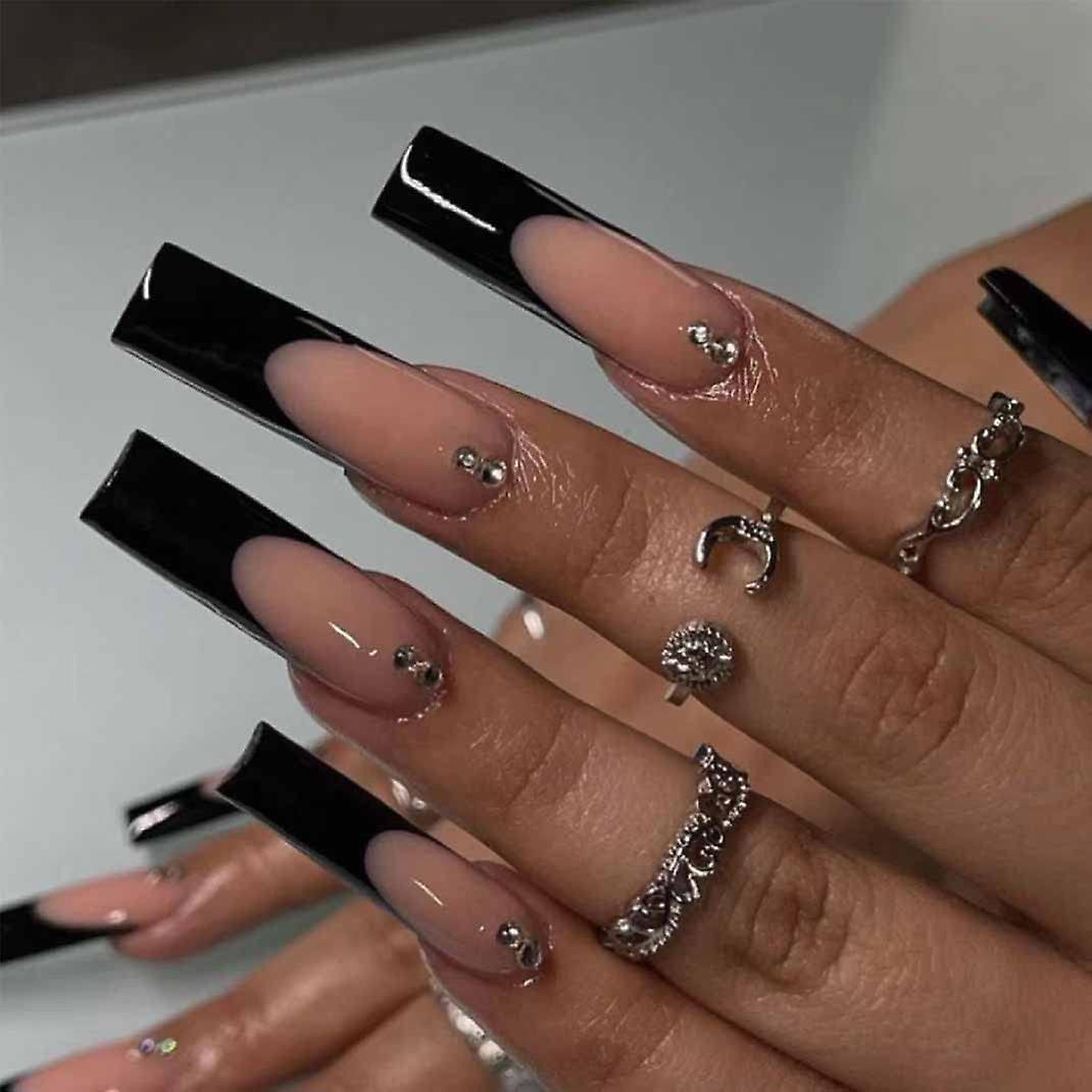 square nails