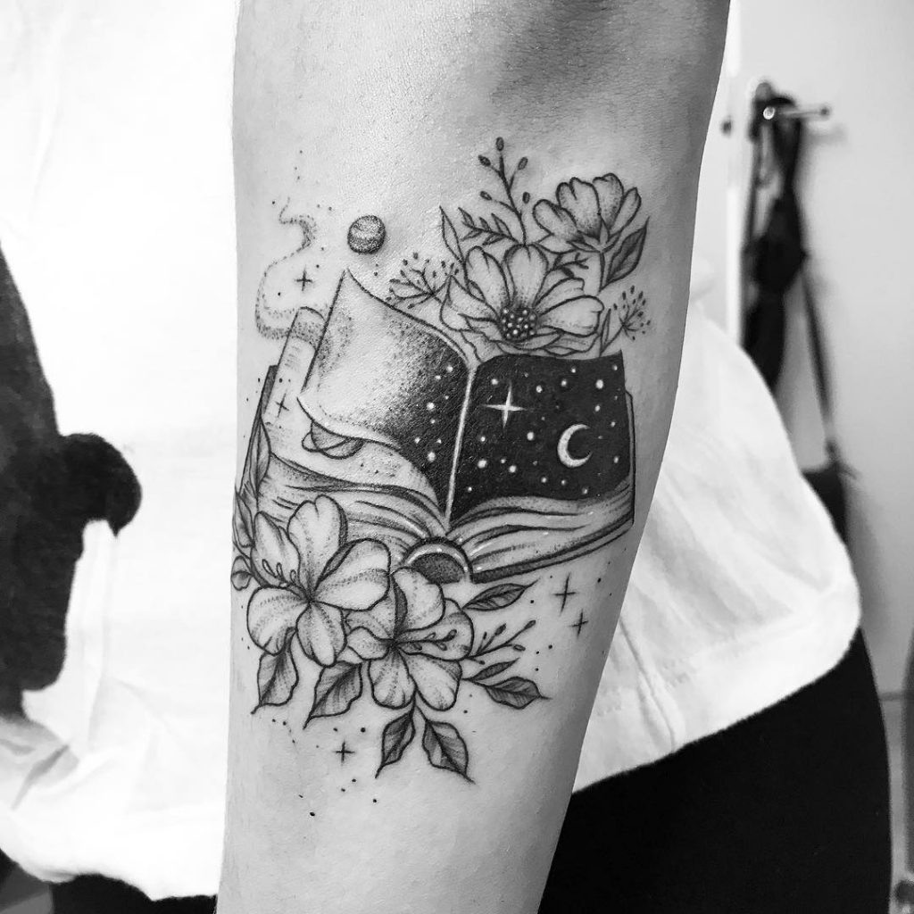 Tatuagem De Livros