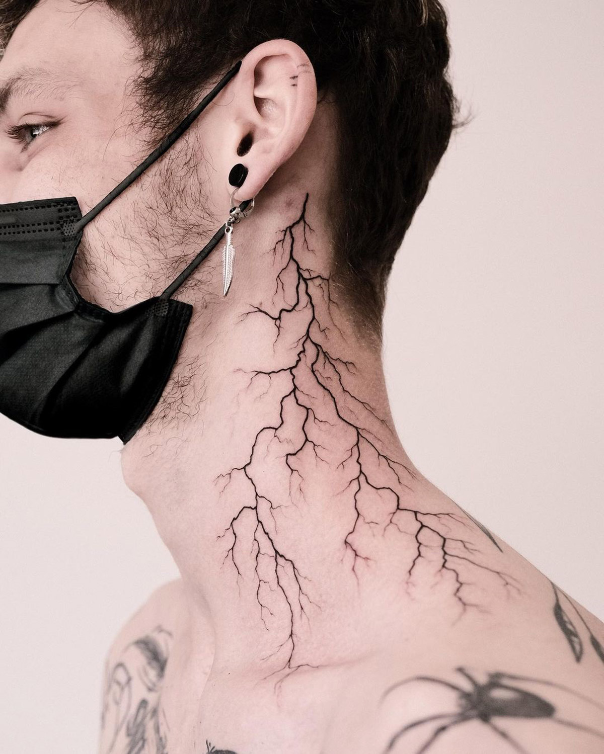 Neck tatoo