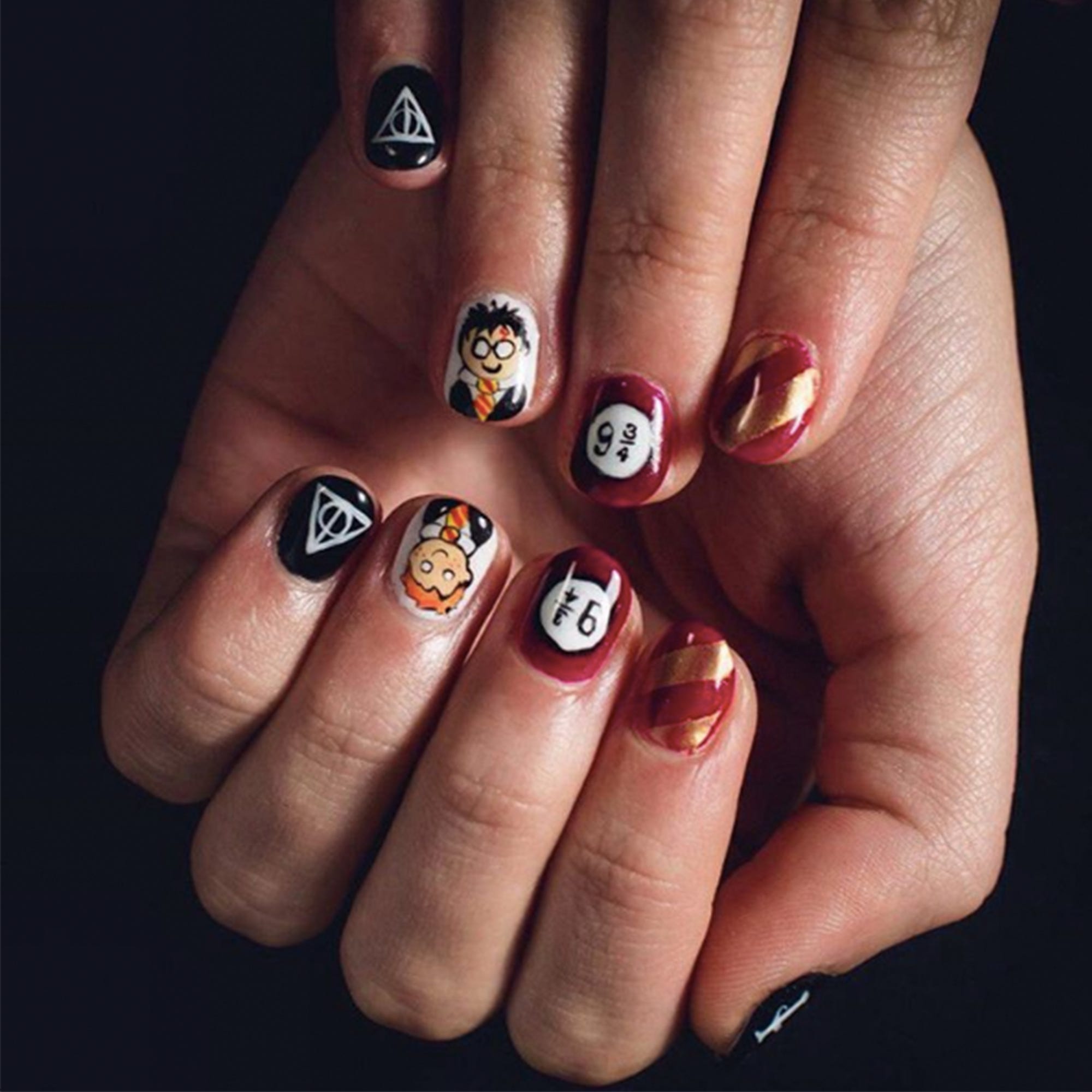 Harry Potter Decorated Nail