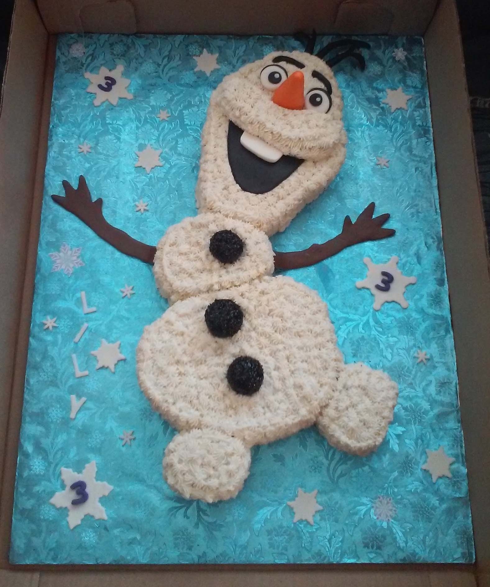 Olaf Decorated Cake