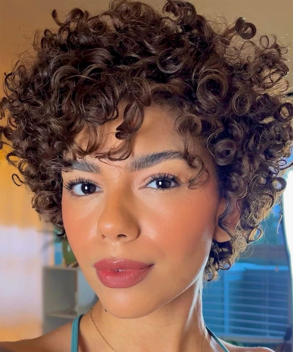 Hairstyle for Short Curly Hair