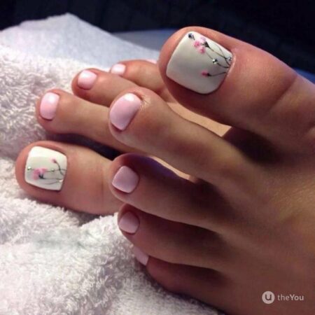 unhas-decoradas-do-pe-com-flores