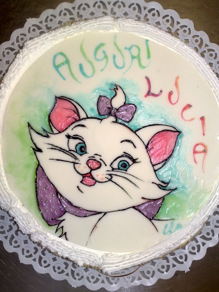 Marie Cat Decorated Cake