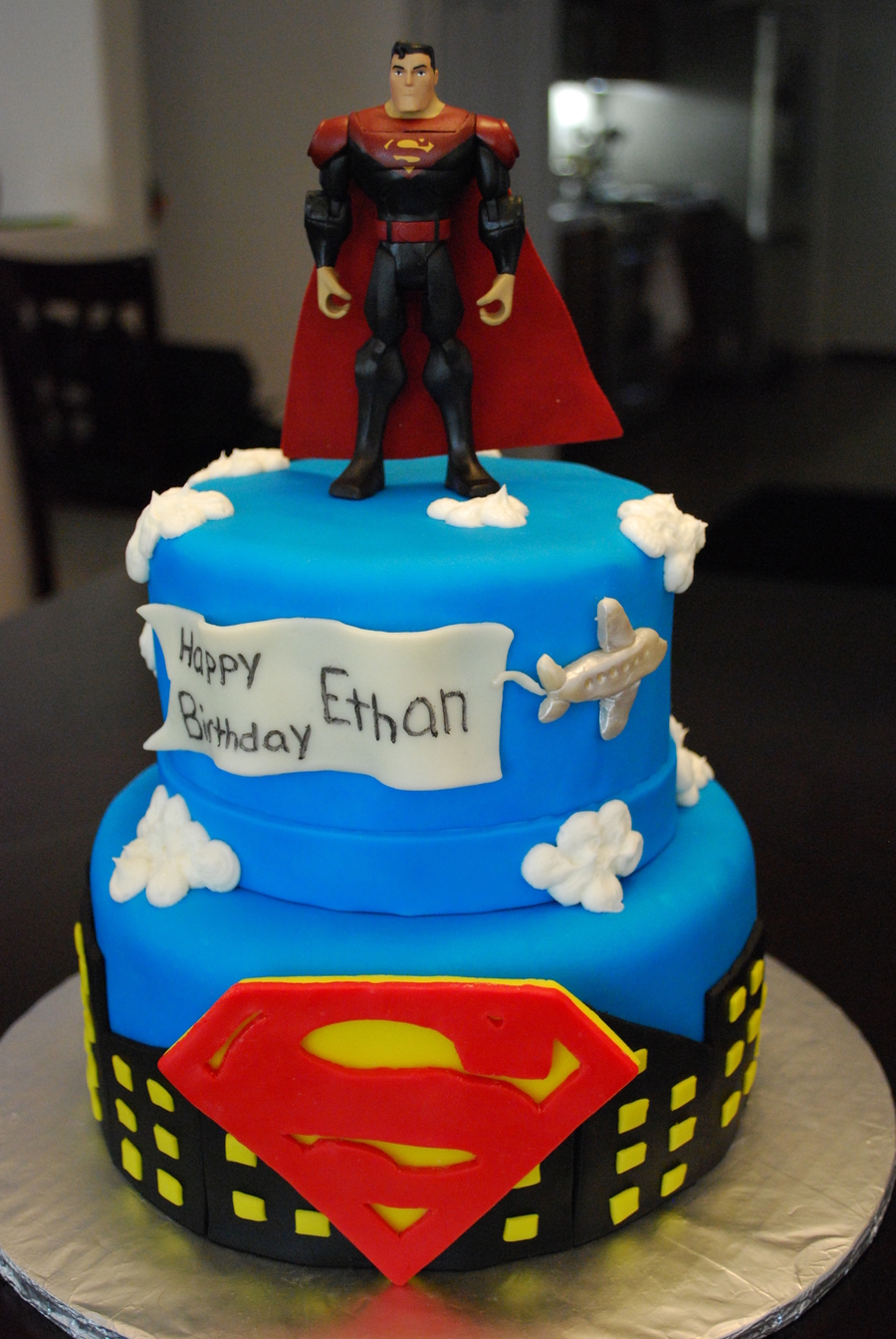 Superman decorated cake