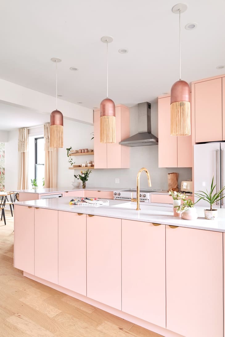 Decoration of Pink Kitchens