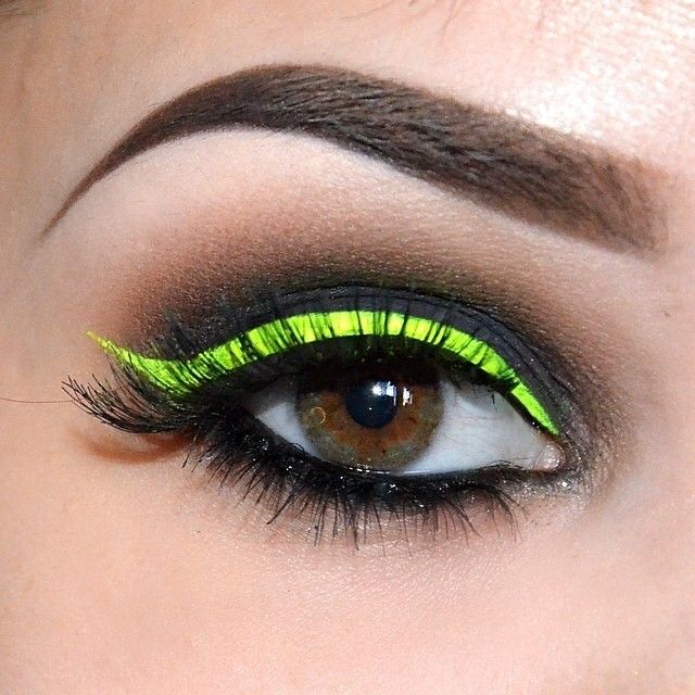 Green Makeup