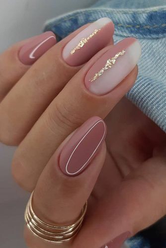 Elegant Decorated Nail