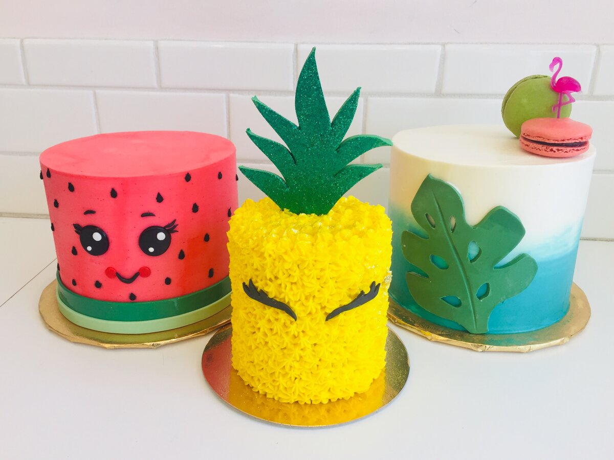 Tropical Decorated Cake