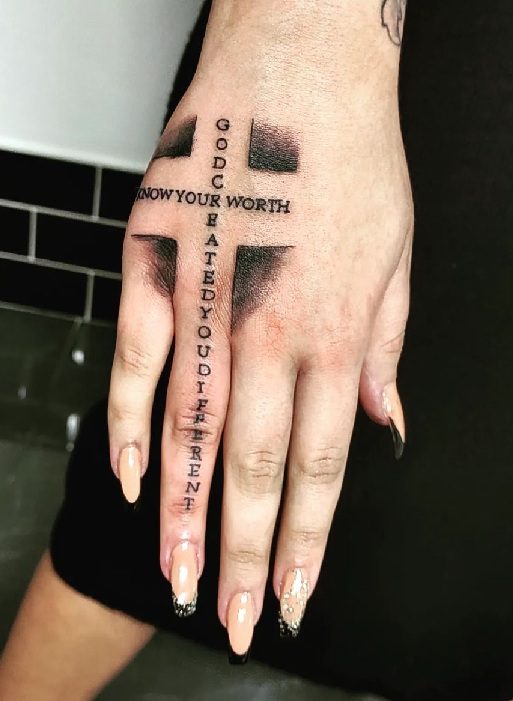 finger tattoo