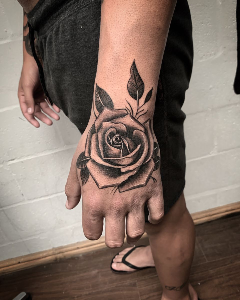 rose tattoo