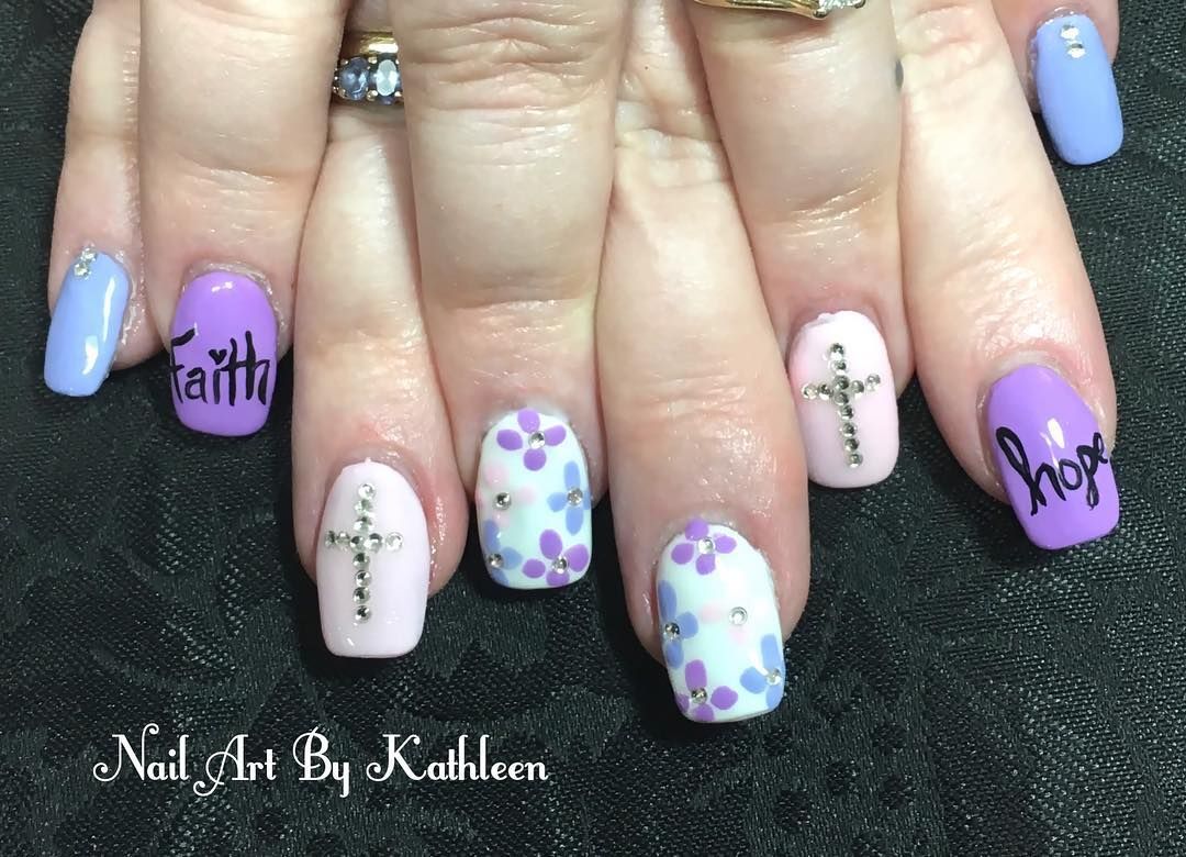 Faith Decorated Nail