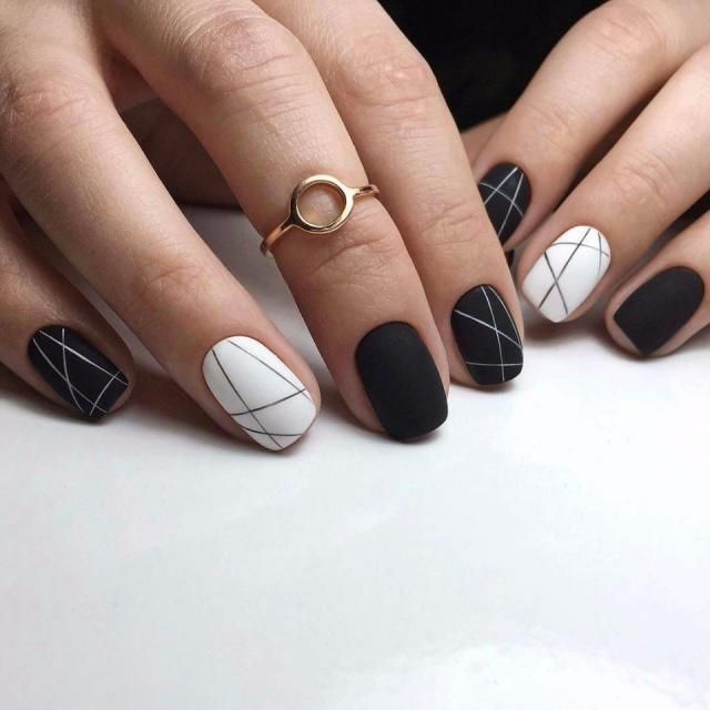 Black Decorated Nail