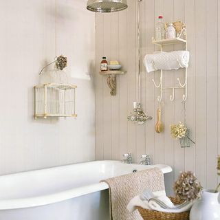 Chic Bathroom Decor