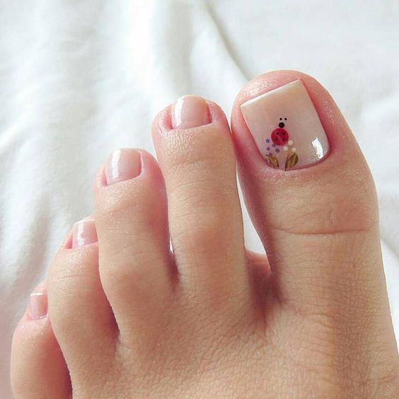 Decorated Toe Nail