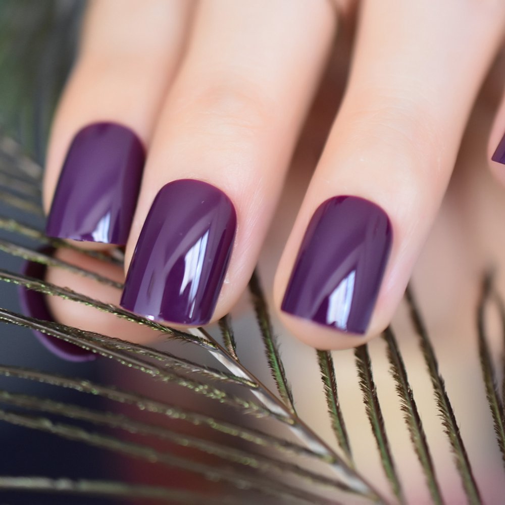 Dark Decorated Nail