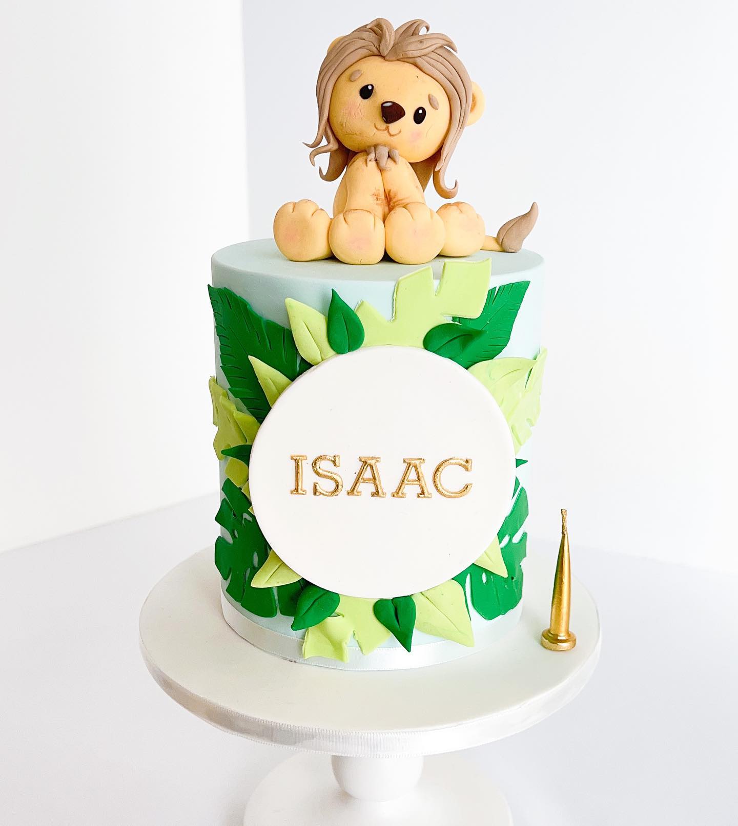 Lion Decorated Cake