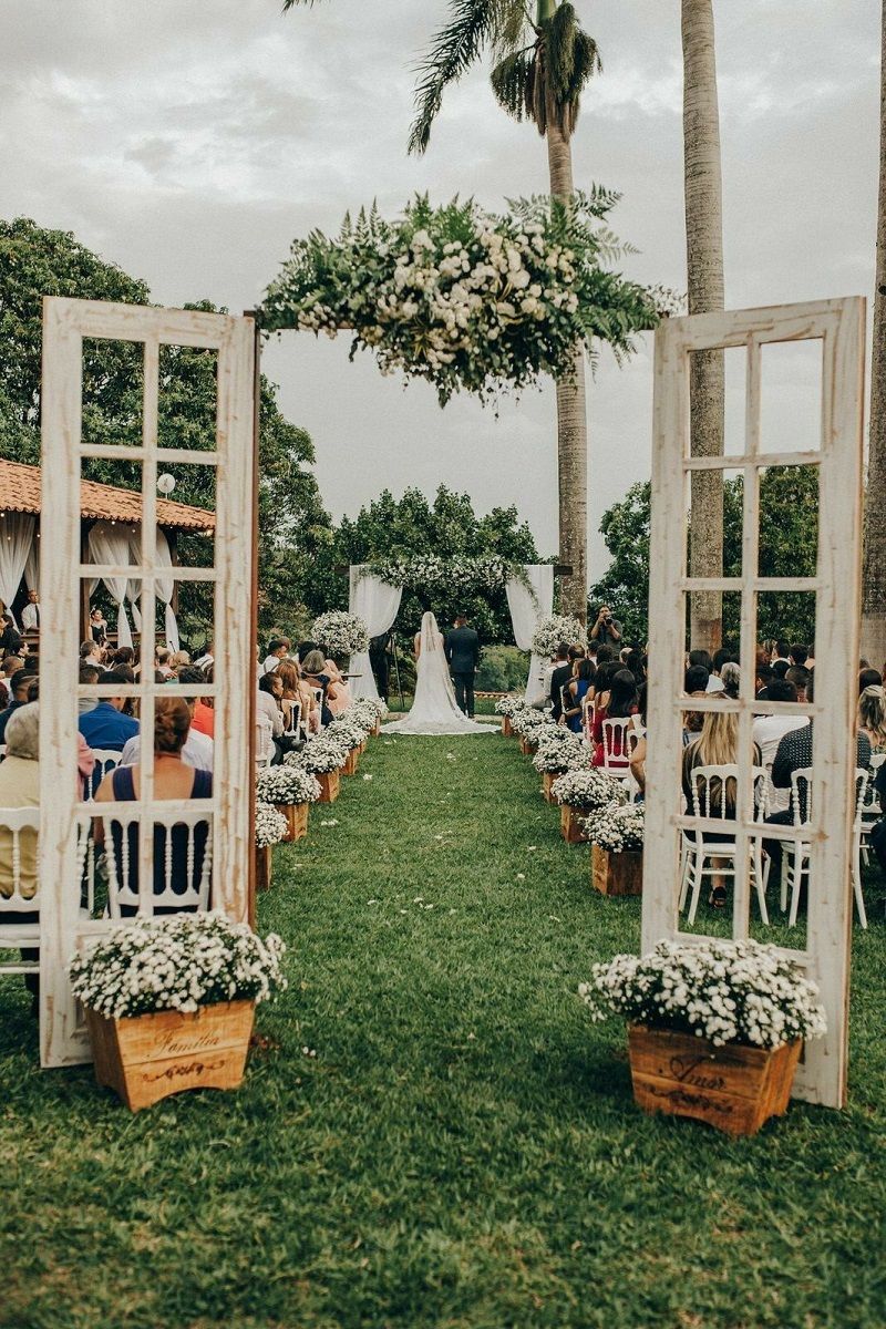 Modelos de Casamento Ao Ar Livre Simples