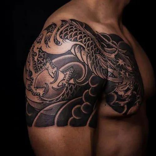 tattoo on shoulder