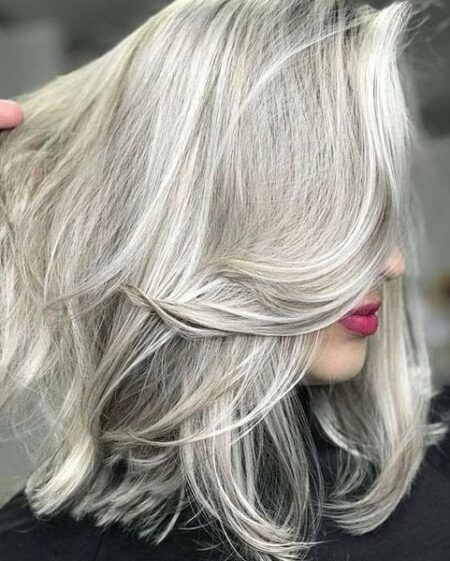 cabelo-platinado-cinza