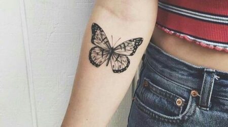 tatuagem-feminina-de-borboleta