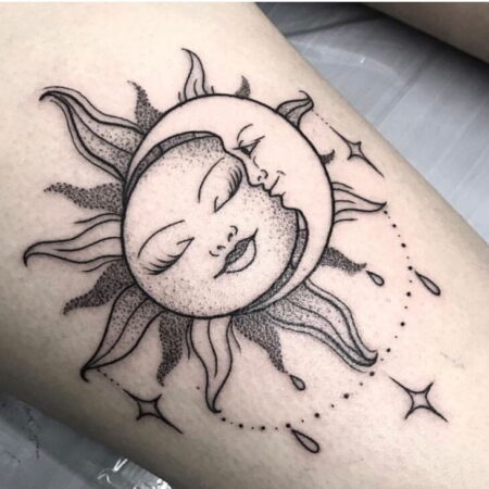 tatuagem-feminina-sol-e-lua