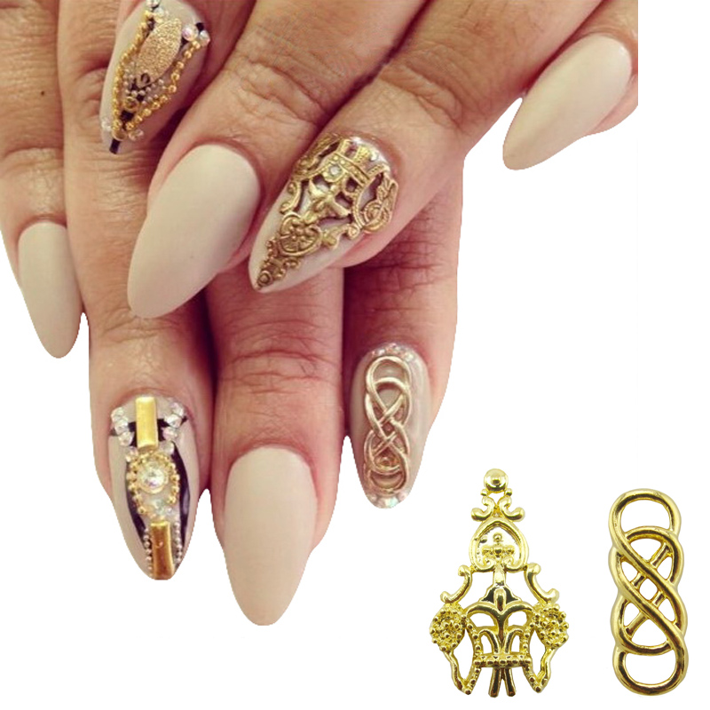 Golden Decorated Nail