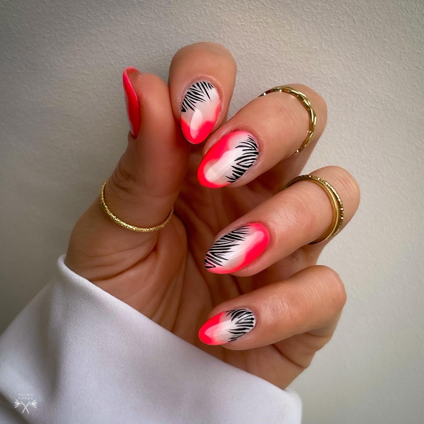 Zebra Decorated Nail