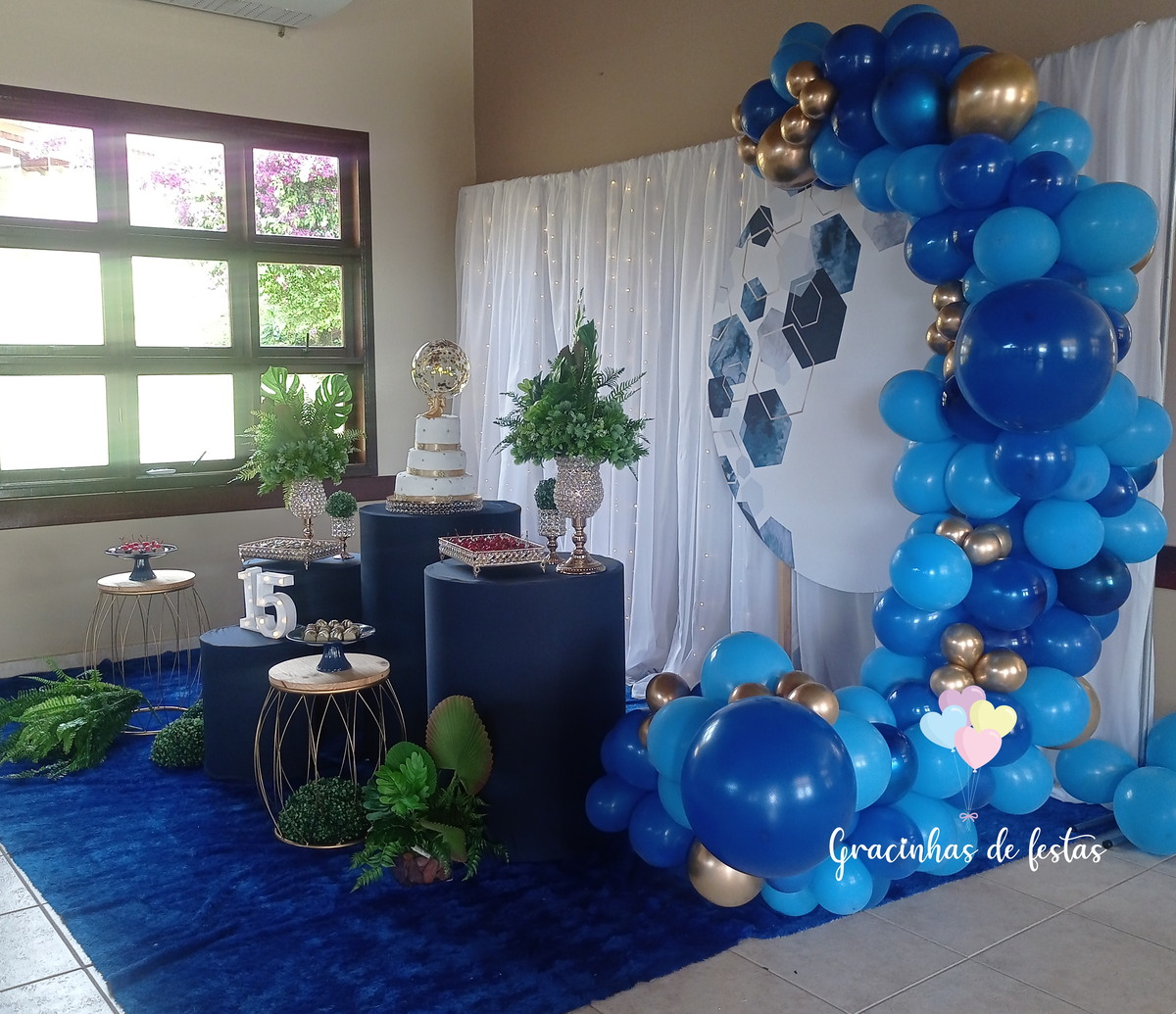 decoracao-de-festa-de-15-anos-azul