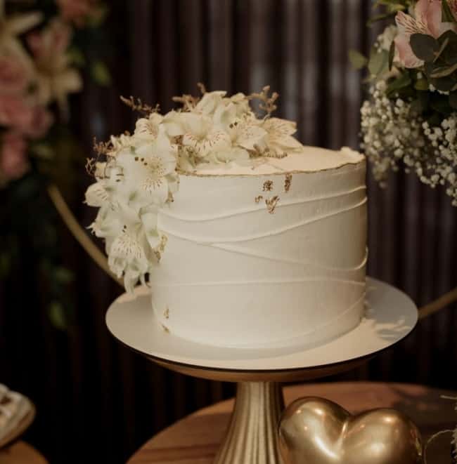 Bolo de Casamento Rustico