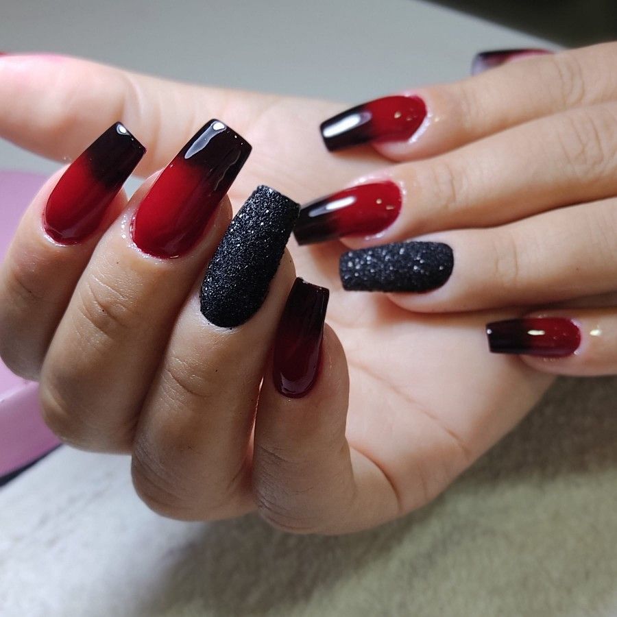 Unhas Decoradas Preto E Vermelho