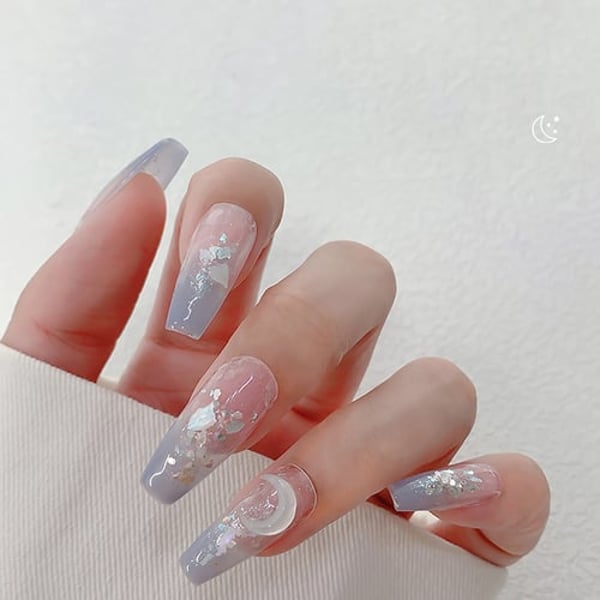 Moon Decorated Nail