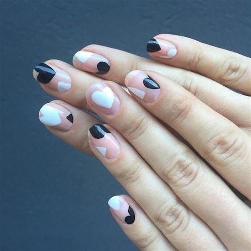 Decorated nails in black and white