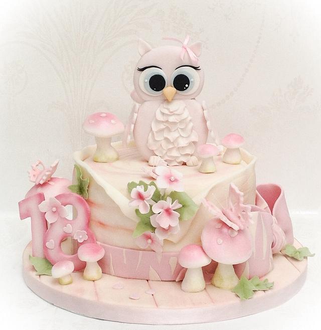 Owl Decorated Cake